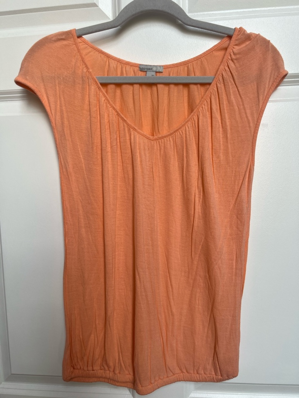 Old Navy Peach Scoop Neck Cap Sleeve Tank Top